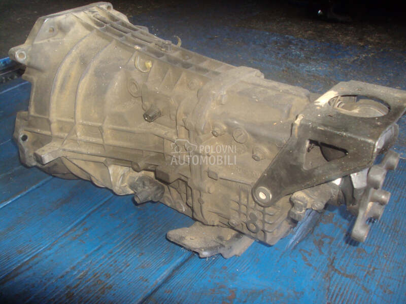 menjac tranzit 2.4 za Ford Ostalo