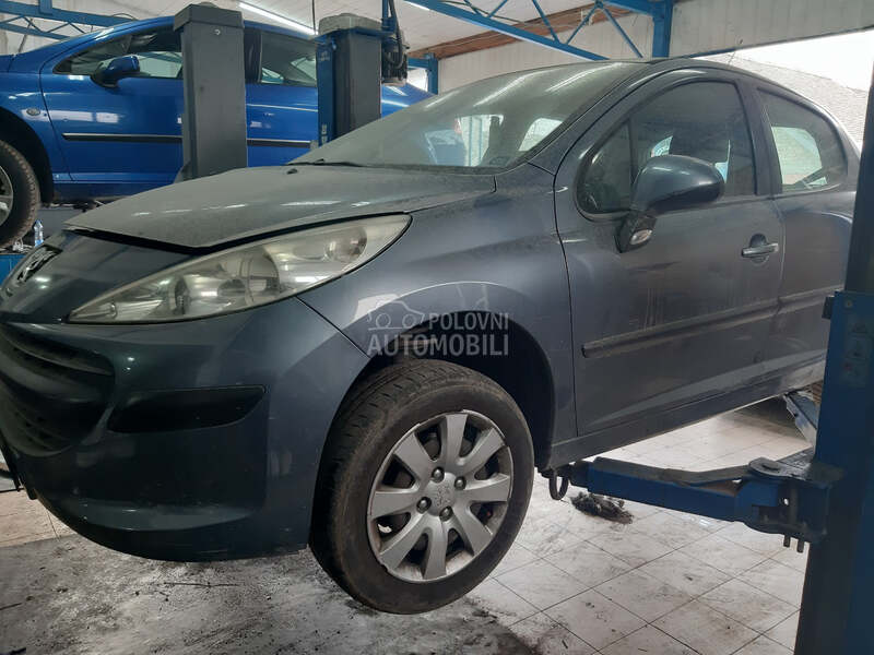 Peugeot 207 -  kompletan auto u delovima