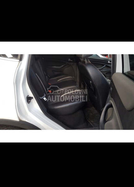 Enterijer za Ford Kuga od 2008. do 2012. god.