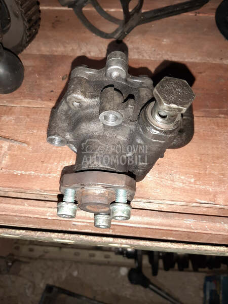 Servo pumpa za Volkswagen Bora, Golf 4, Passat B5.5