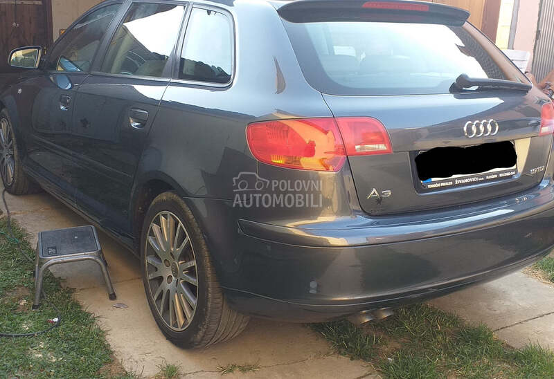 zadnja desna vrata za za Audi A3