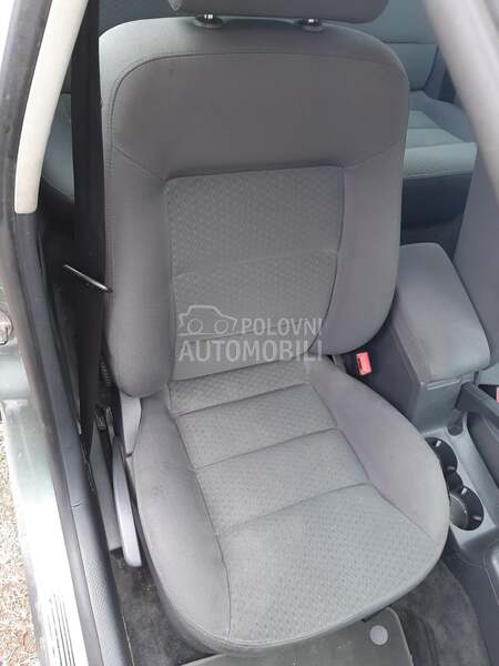 Sedista (komplet) za Volkswagen Passat B5.5
