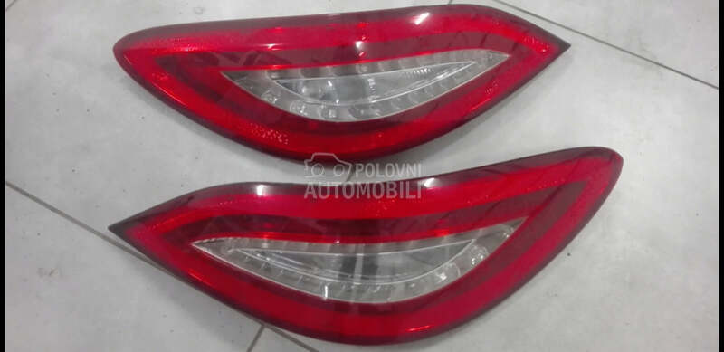 stop lampe za Mercedes Benz CLS Klasa od 2012. do 2016. god.