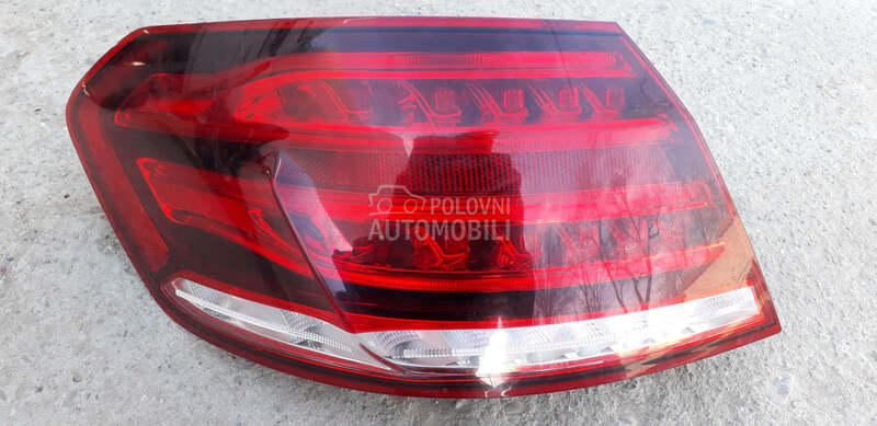 Stop svetla W212 facelift za Mercedes Benz E Klasa od 2013. do 2016. god.