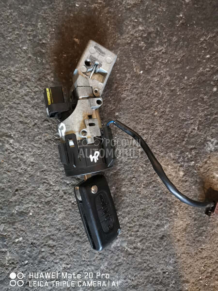 Kontakt brava za Citroen C4