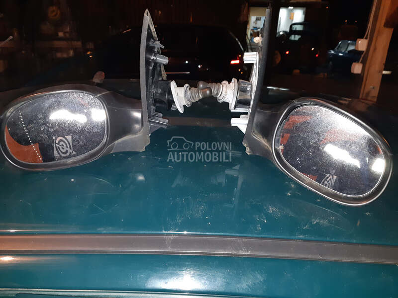 Retrovizor za Peugeot 206
