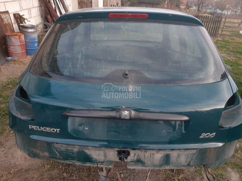 Zadnje staklo sa grejačima za Peugeot 206