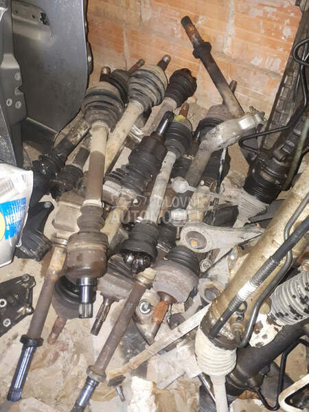 polu osovina za Peugeot 206, 306, 307 ... od 1998. do 2008. god.