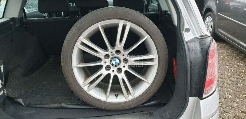 vezni lim prsa za BMW Serija 1, 118, 120 ... od 1995. do 2014. god.