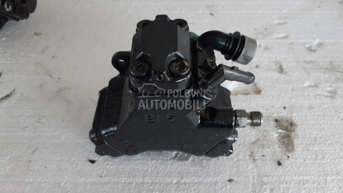 bosch pumpa 1.3 multijet 70ks za Fiat Punto