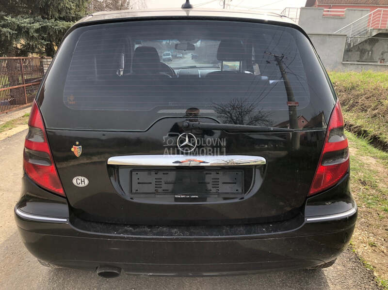 Zadnji Branik za Mercedes Benz A Klasa