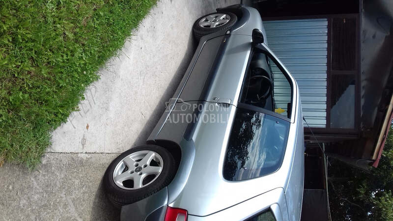 Gepek vrata za Citroen Saxo od 1998. do 2003. god.
