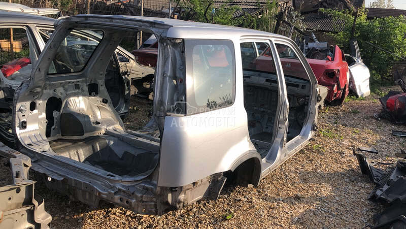 Karoserija za Honda CR-V od 1999. do 2003. god.
