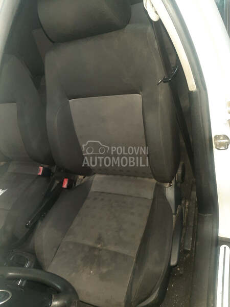 Sedista komplet za Volkswagen Golf 4