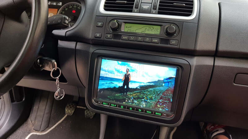Multimedija Android 9in za Škoda Roomster