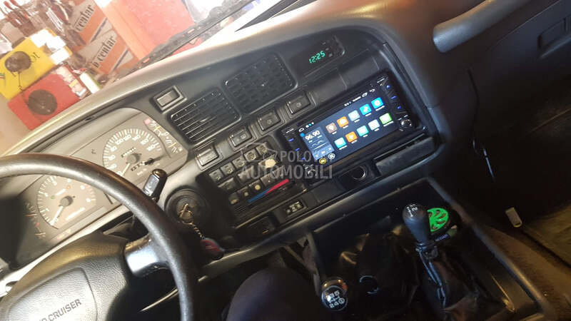 Multimedija Android vise model za Toyota Land Cruiser