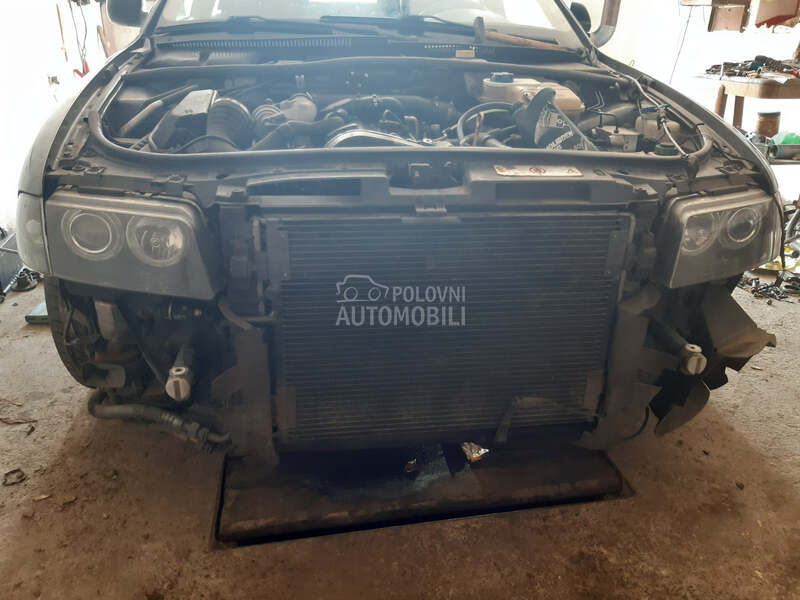 Prsa vezni lim za Audi A4
