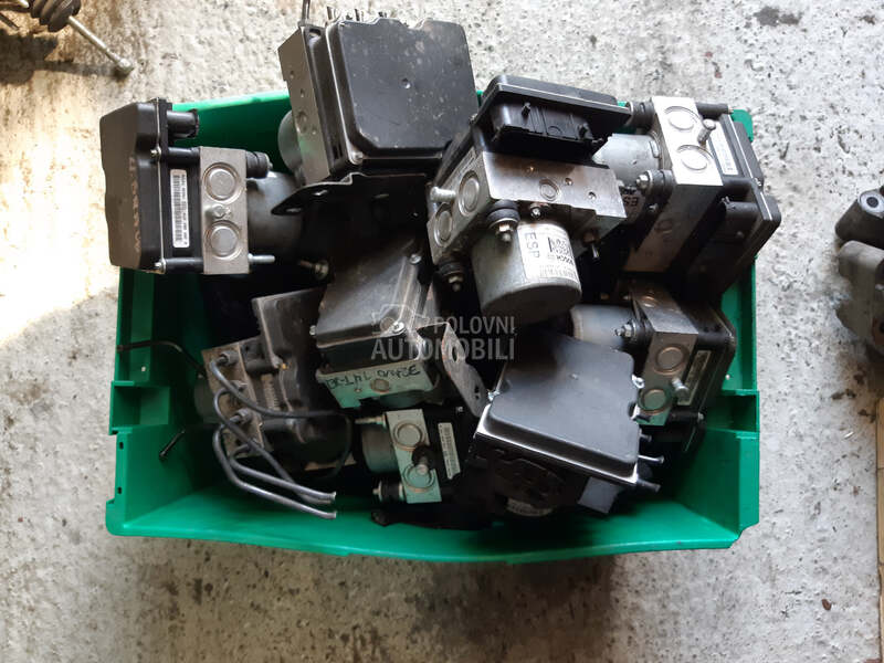 Peugeot Boxer ABS pumpa