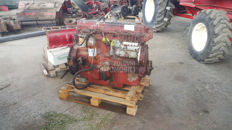 Motor Ford za kombajn New Holand 8050