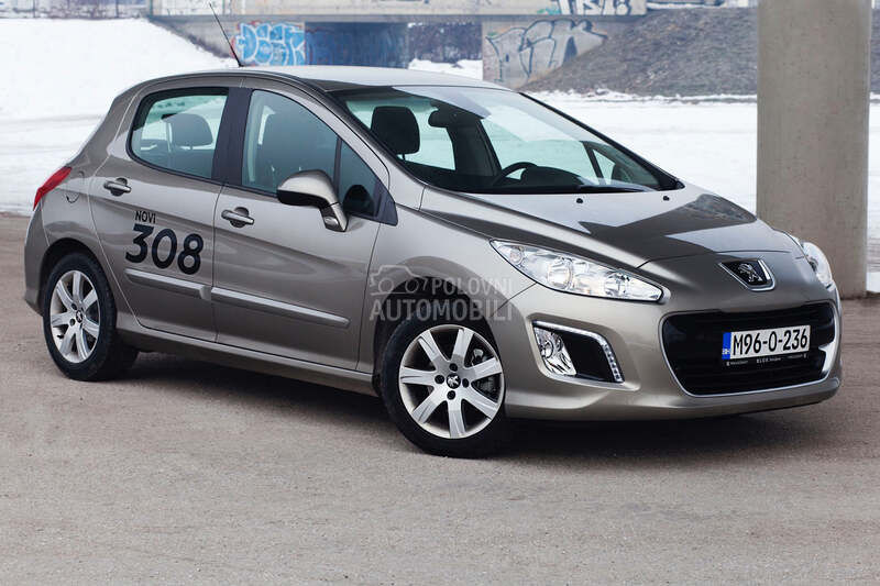 BOCA TEČNOSTI BRISAČA za Peugeot 206 plus, 206, 207 ...