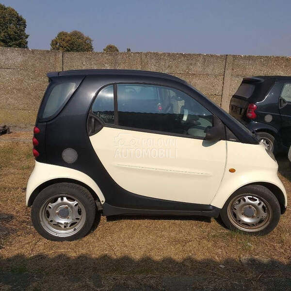 Šoferšajbna za Smart ForTwo od 2000. do 2005. god.