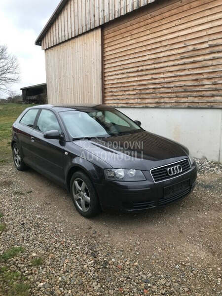 brava u vratima za Audi A3, A4 od 2003. do 2013. god.
