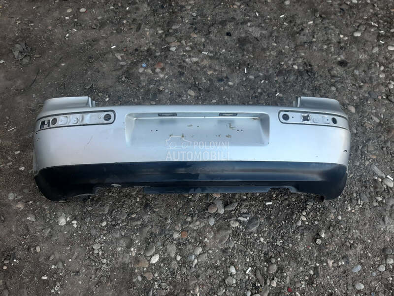 Branik zadnji za Volkswagen Golf 4