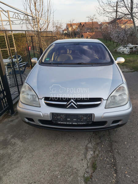 Krila haube branici za Citroen C5 od 2000. do 2004. god.
