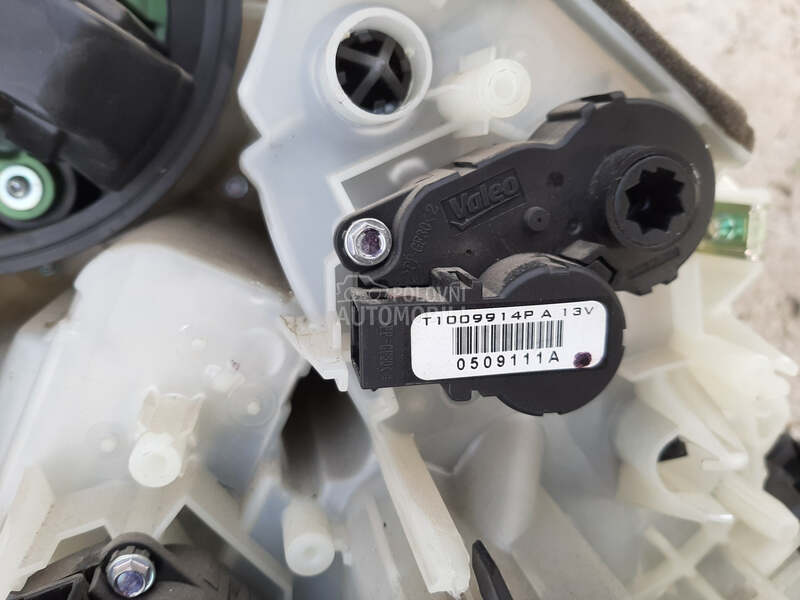 Klapna grejanja za Peugeot 2008, 206, 208 ... od 2005. do 2020. god.