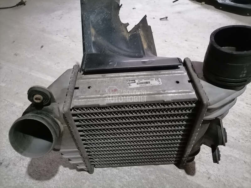 hladnjak interkuler za Volkswagen Golf 4