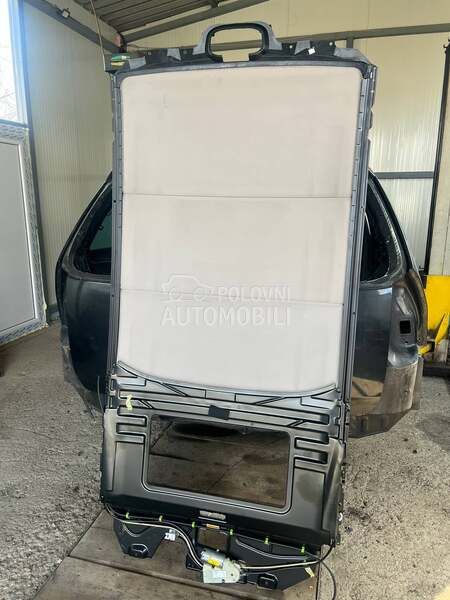 panorama mehanizam sa panelima za Peugeot 307