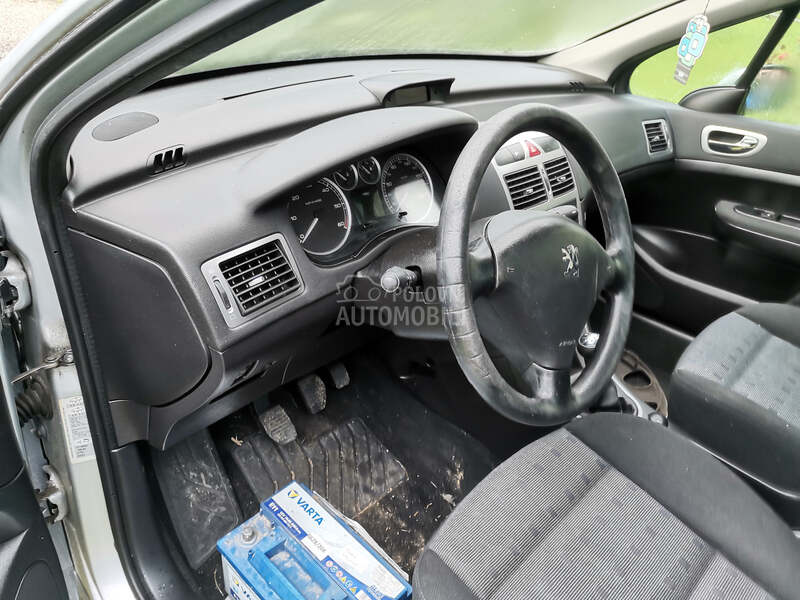 instrument tabla za Peugeot 307