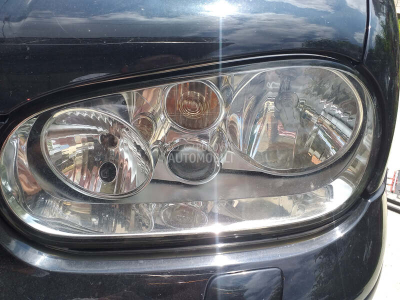 Farovi za Volkswagen Golf 4 od 1998. do 2004. god.