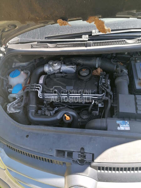 Motor kompletan BKC 77kw za Volkswagen Golf 5, Golf Plus, Passat B6 ... od 2004. do 2007. god.