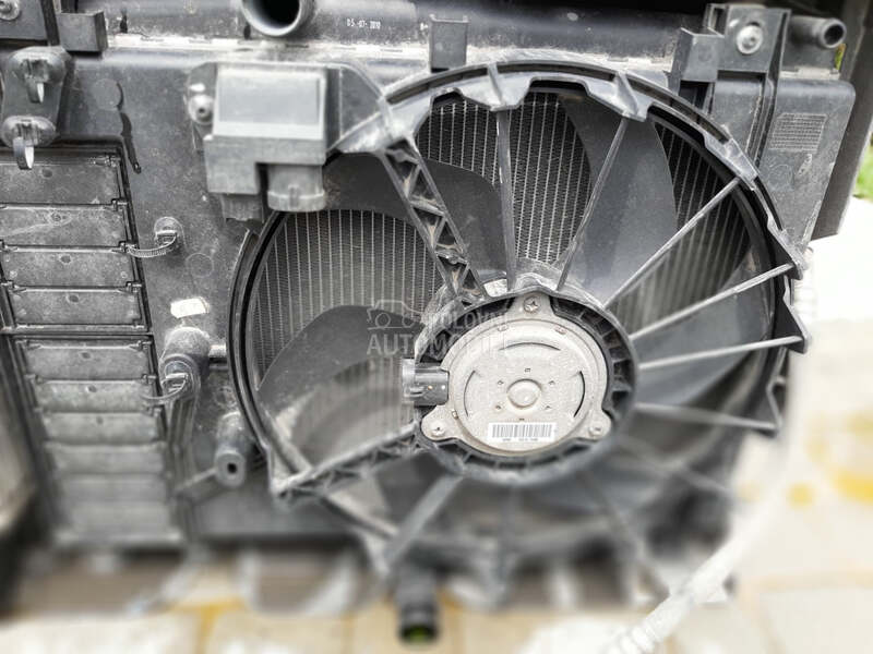 Ventilator hladnjaka za Peugeot 308, 307, 407 ... od 2007. do 2017. god.