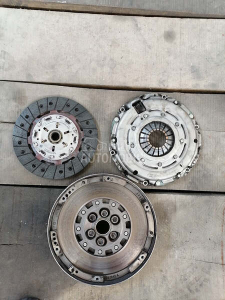set kvačila za Fiat Sedici od 2008. do 2012. god.