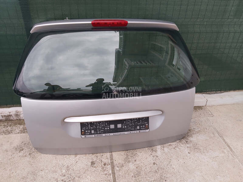 ZADNJA HAUBA KARAVANA za Peugeot 307