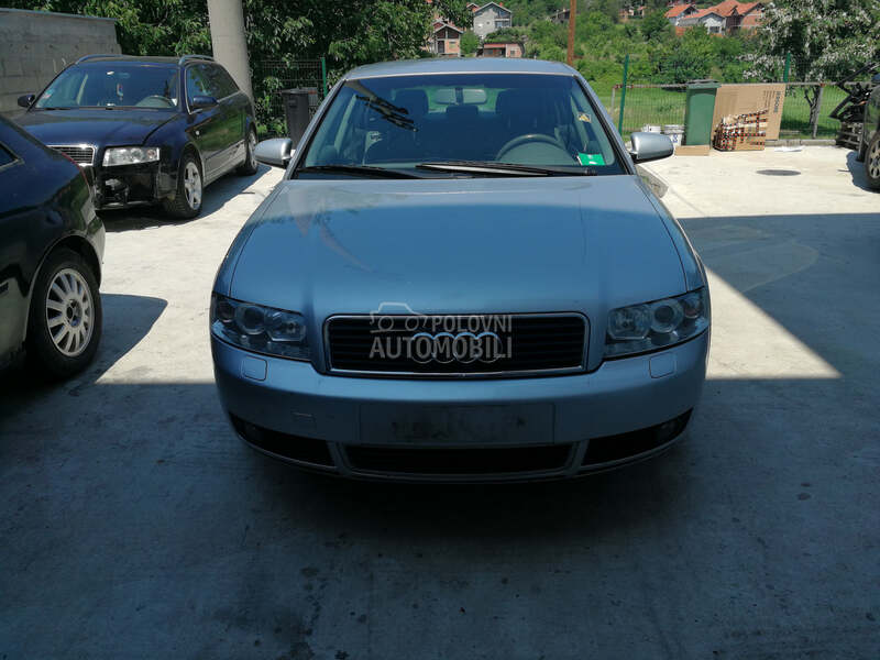 Delovi za Audi A4 1.8 T 2003. god.