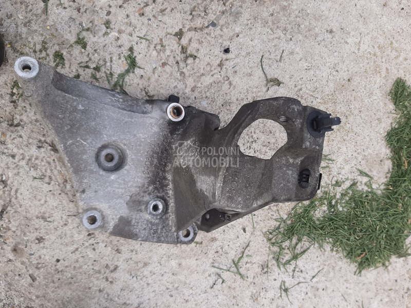Nosač alternatora za Peugeot 308, 307, 407 ... od 2005. do 2018. god.