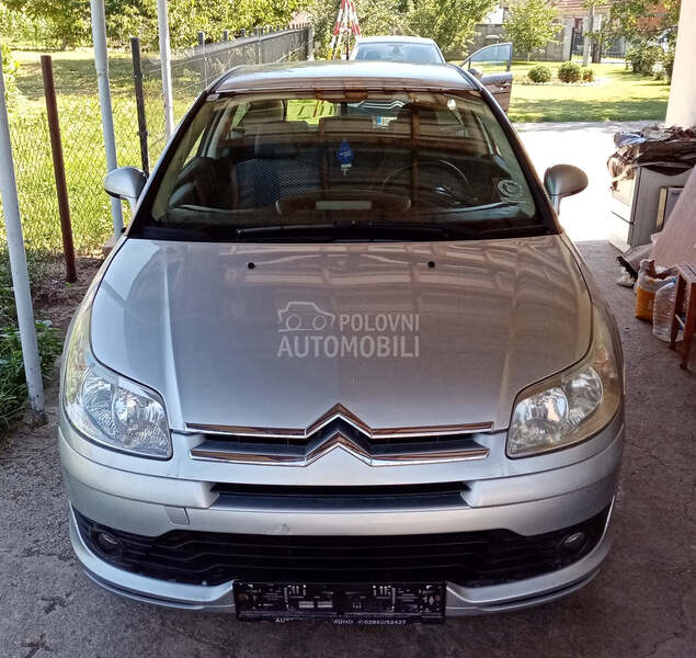 farovi levi i desni c4 za Citroen C4