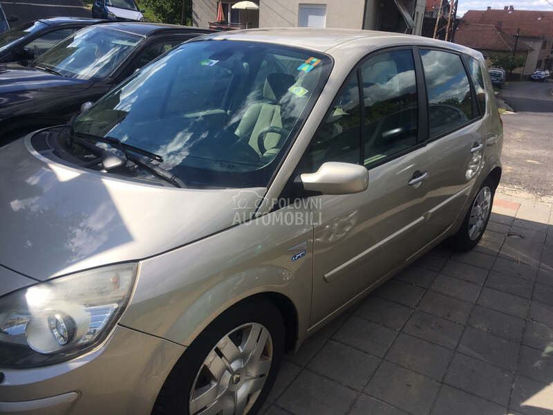 Renault Scenic 2008. god. -  kompletan auto u delovima