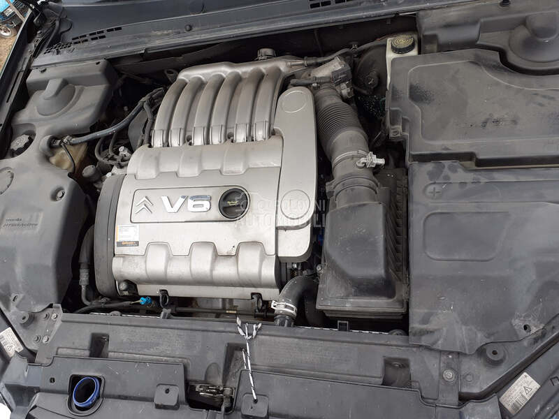 motor 3,0 benzin za Citroen C5