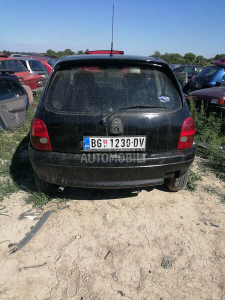 Delovi za Opel Corsa B 1995. god.