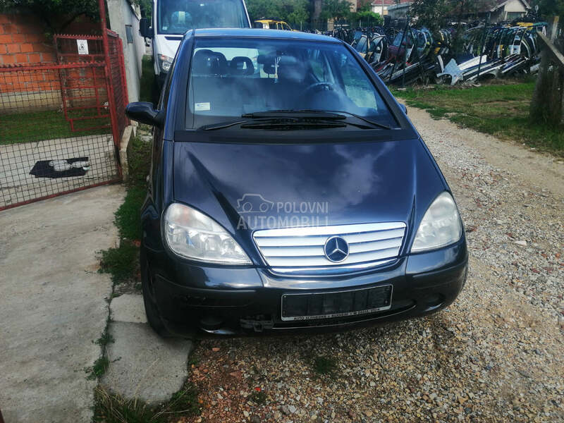 Maska sa znakom za Mercedes Benz A 140, A 160, A 170 ...