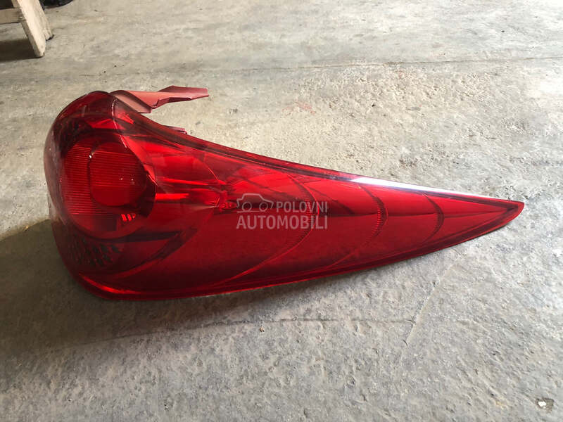 stop svetla i stop lampe za Peugeot 207, 107, 206 ...