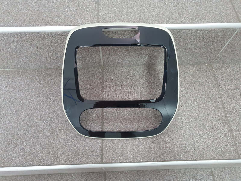 Unutrašnja maska za Renault Captur