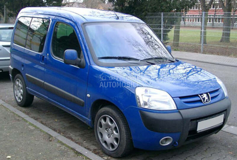 Peugeot Partner 2005. god. -  kompletan auto u delovima