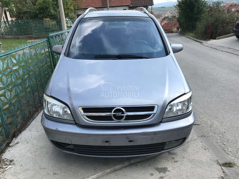 levi far za Opel Zafira