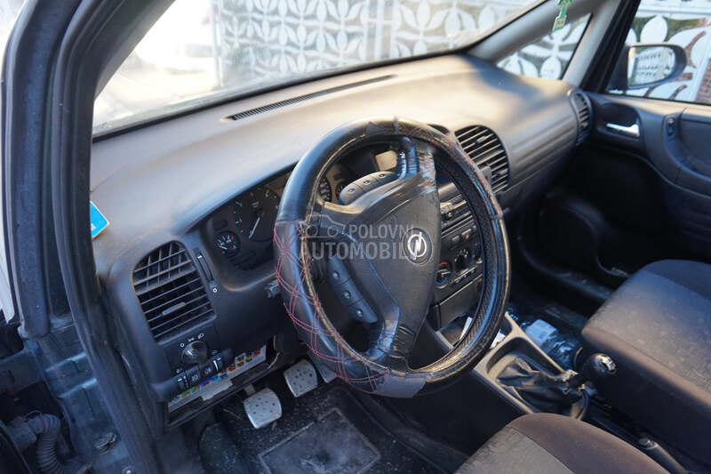 km sat za Opel Zafira