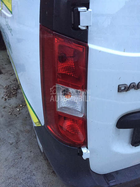 stop lampa za Dacia Dokker od 2013. do 2019. god.